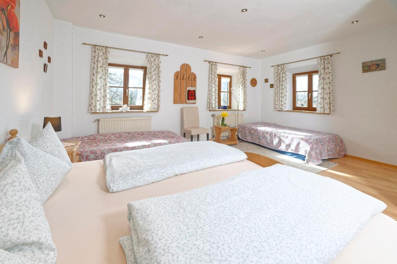 Gaestehaus Koyerbauer Boardinghouse Aschau im Chiemgau Eksteriør billede