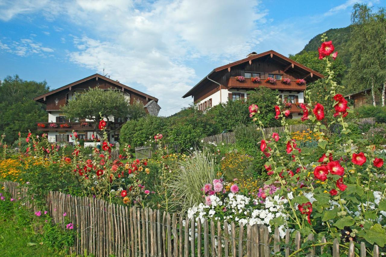Gaestehaus Koyerbauer Boardinghouse Aschau im Chiemgau Eksteriør billede