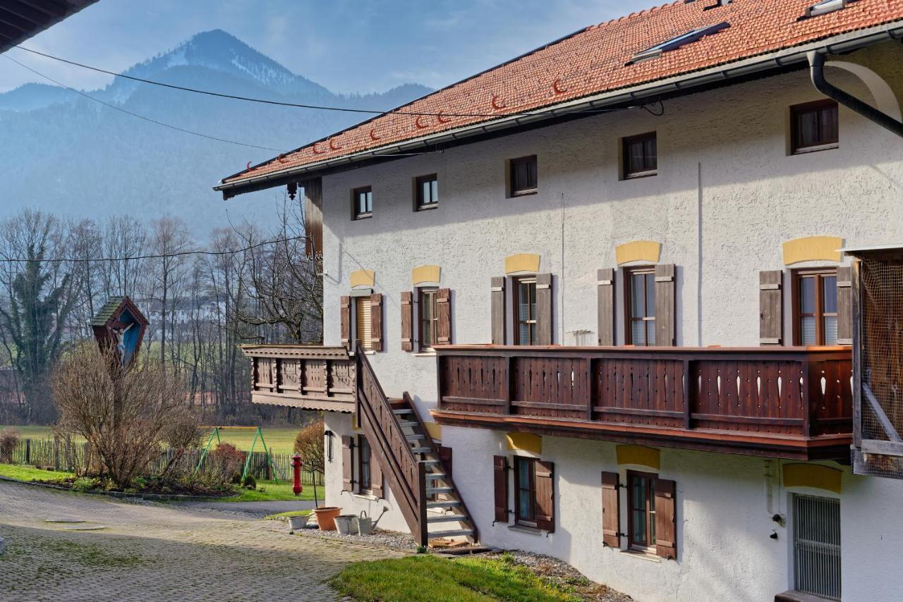 Gaestehaus Koyerbauer Boardinghouse Aschau im Chiemgau Eksteriør billede