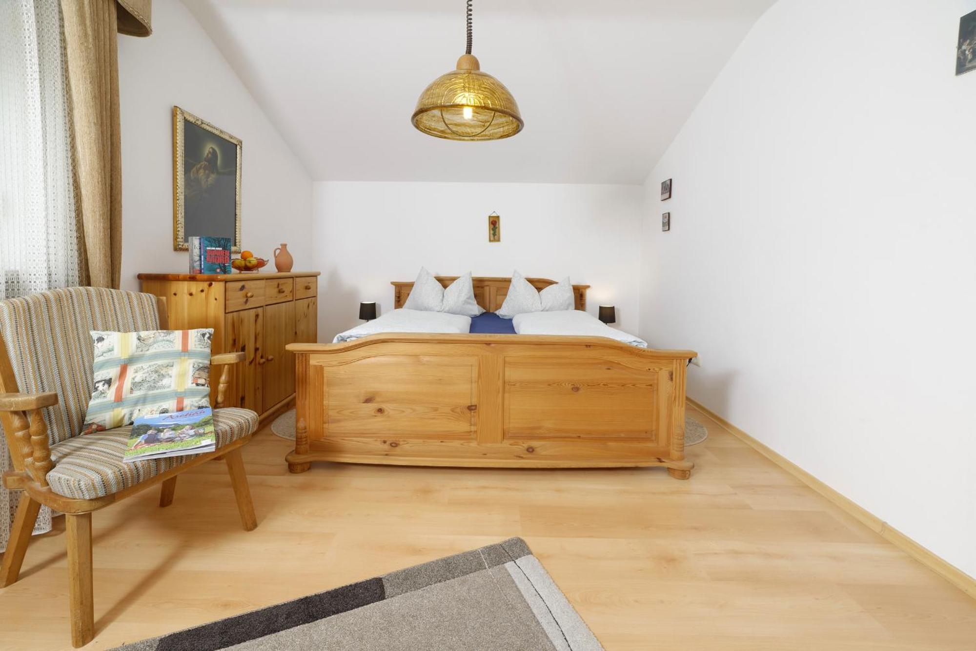 Gaestehaus Koyerbauer Boardinghouse Aschau im Chiemgau Eksteriør billede