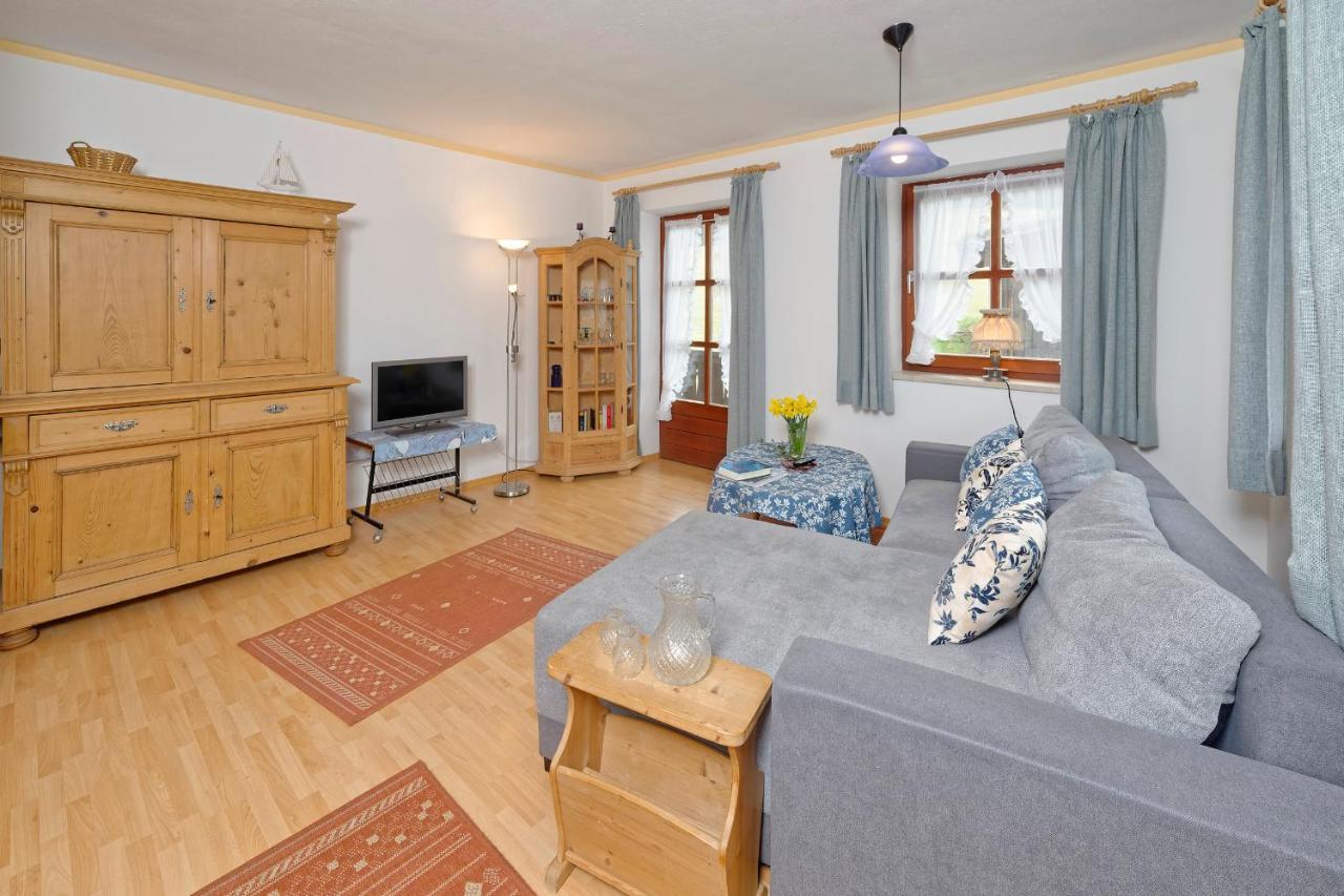 Gaestehaus Koyerbauer Boardinghouse Aschau im Chiemgau Eksteriør billede