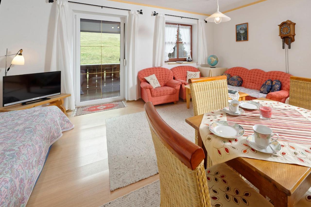 Gaestehaus Koyerbauer Boardinghouse Aschau im Chiemgau Eksteriør billede