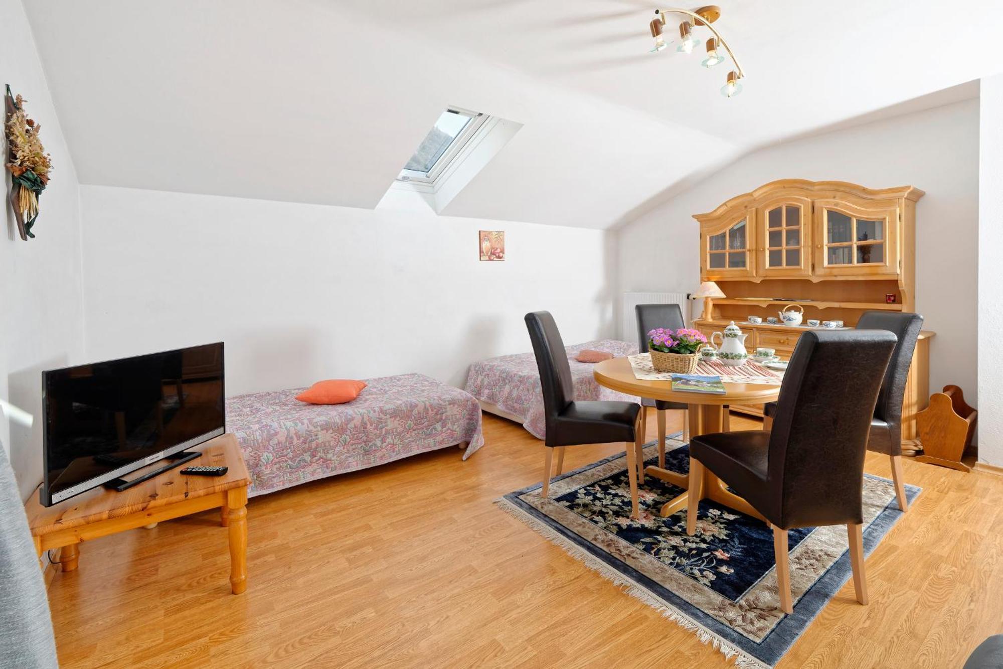 Gaestehaus Koyerbauer Boardinghouse Aschau im Chiemgau Eksteriør billede