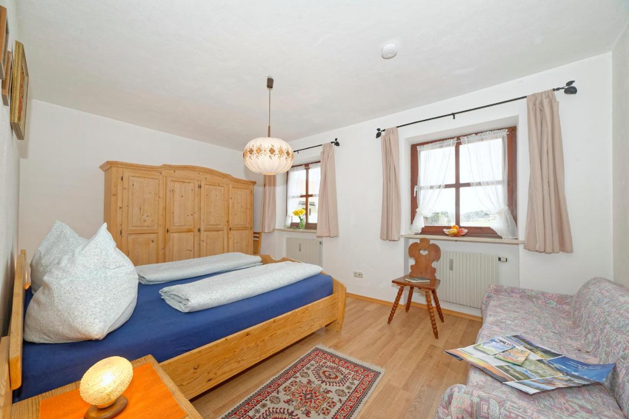 Gaestehaus Koyerbauer Boardinghouse Aschau im Chiemgau Eksteriør billede