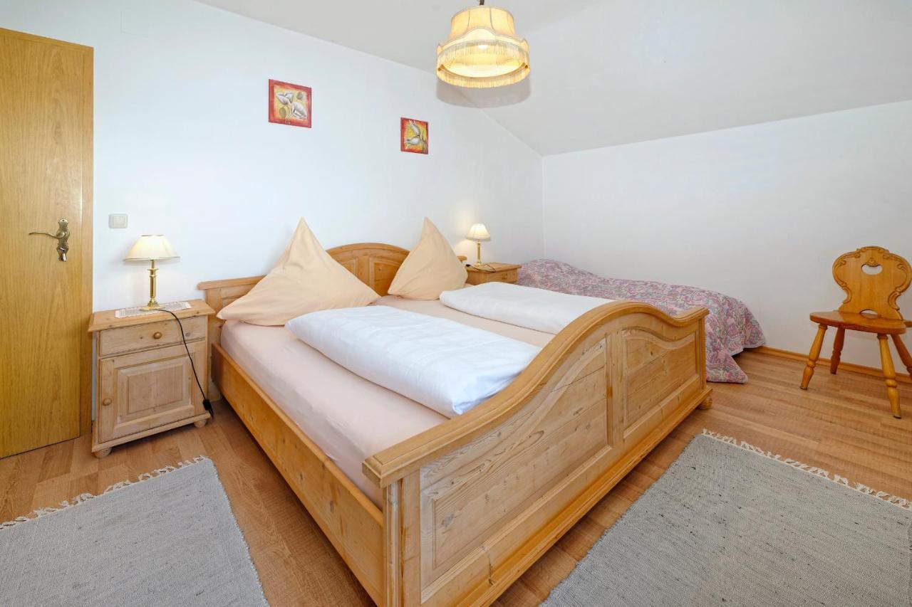 Gaestehaus Koyerbauer Boardinghouse Aschau im Chiemgau Eksteriør billede