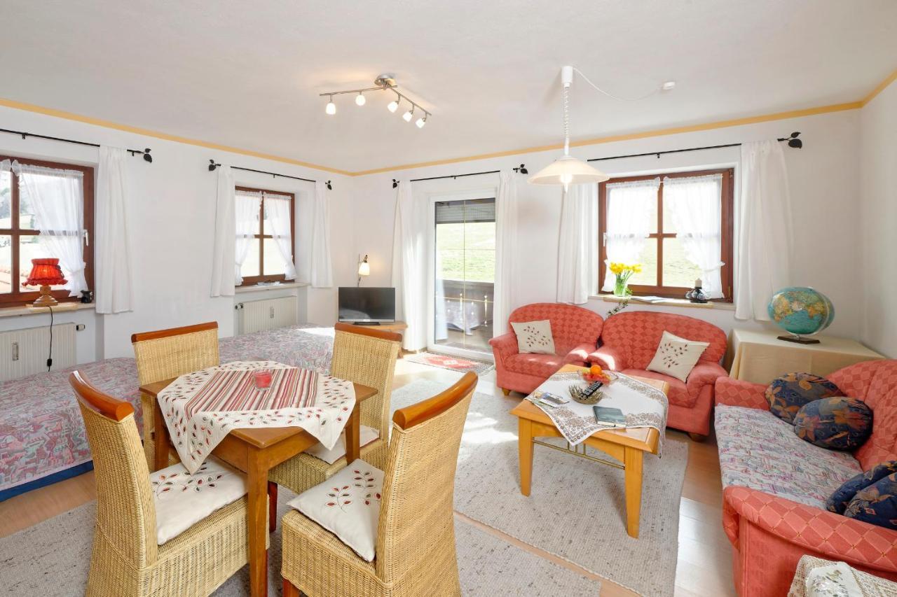 Gaestehaus Koyerbauer Boardinghouse Aschau im Chiemgau Eksteriør billede